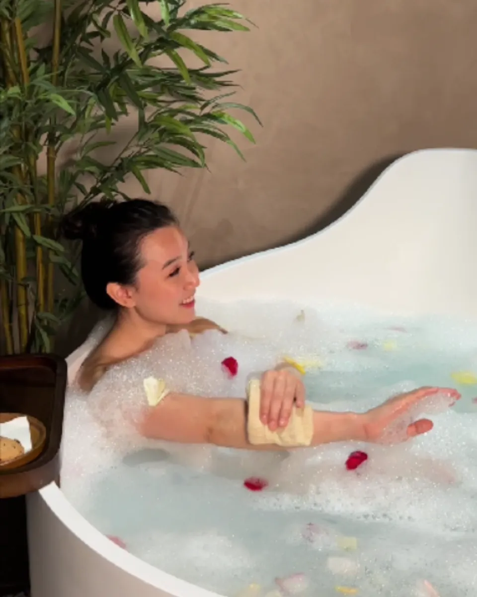 Bath 5