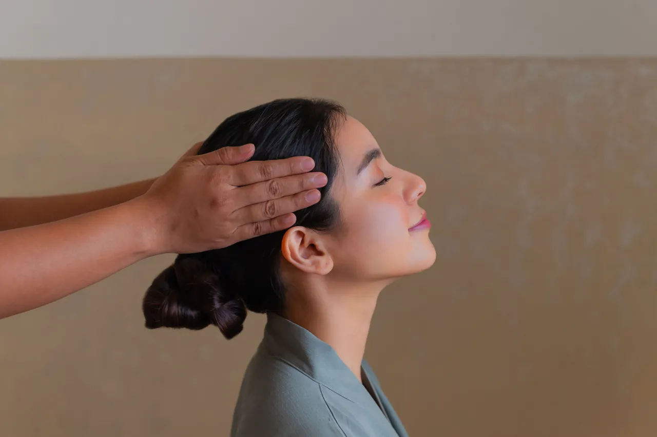 Head massage